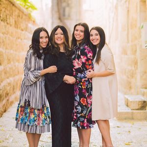 Meet your Posher, Ronit